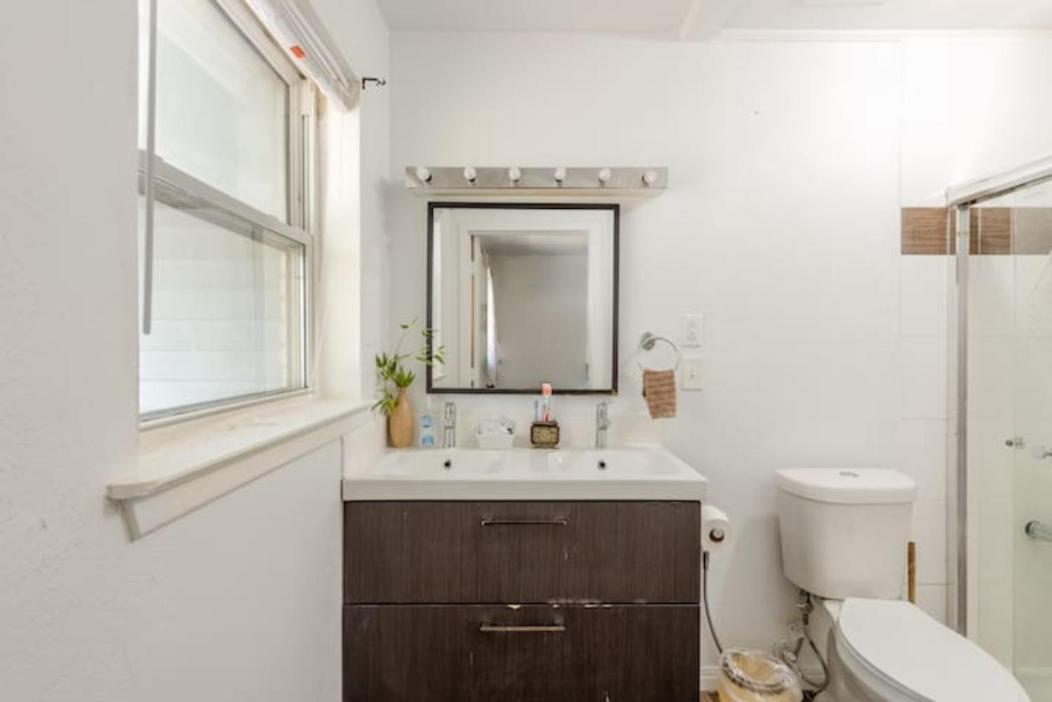 Oasis 3 Near Dfw Airport With Mediterranean Setting Irving Exterior foto