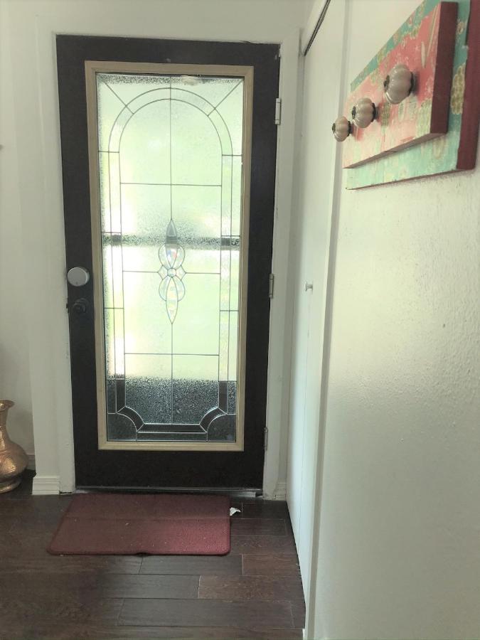 Oasis 3 Near Dfw Airport With Mediterranean Setting Irving Exterior foto
