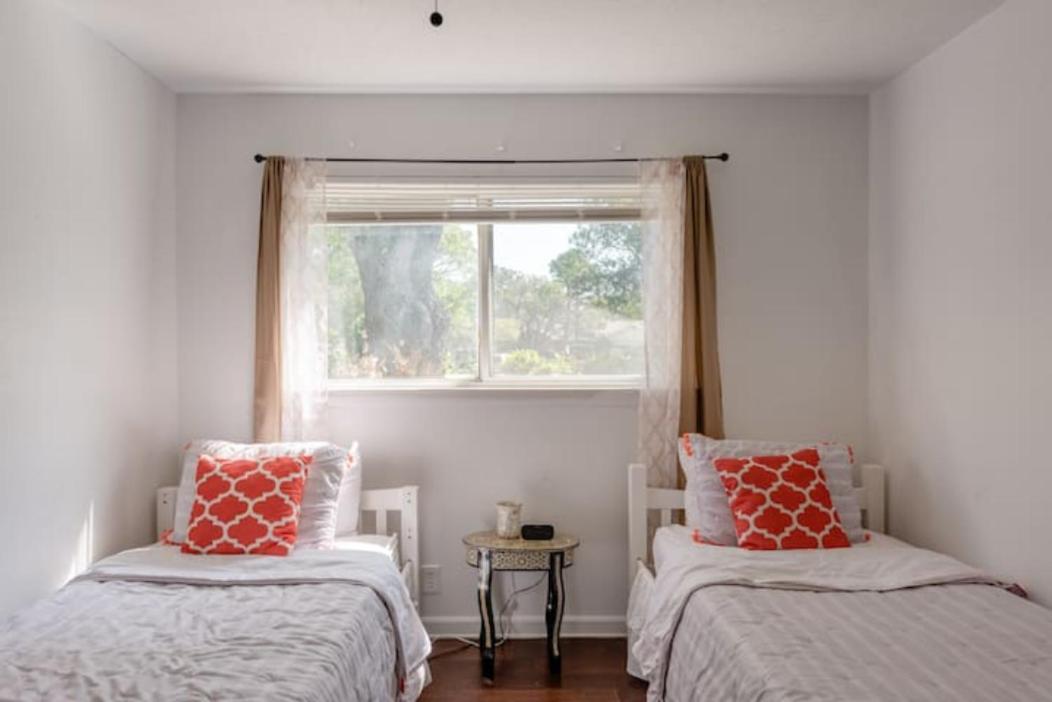 Oasis 3 Near Dfw Airport With Mediterranean Setting Irving Exterior foto