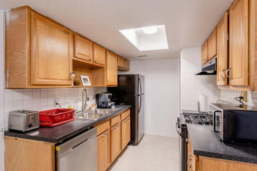 Oasis 3 Near Dfw Airport With Mediterranean Setting Irving Exterior foto