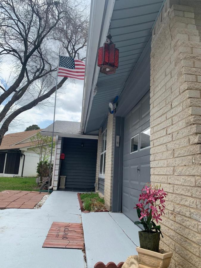 Oasis 3 Near Dfw Airport With Mediterranean Setting Irving Exterior foto